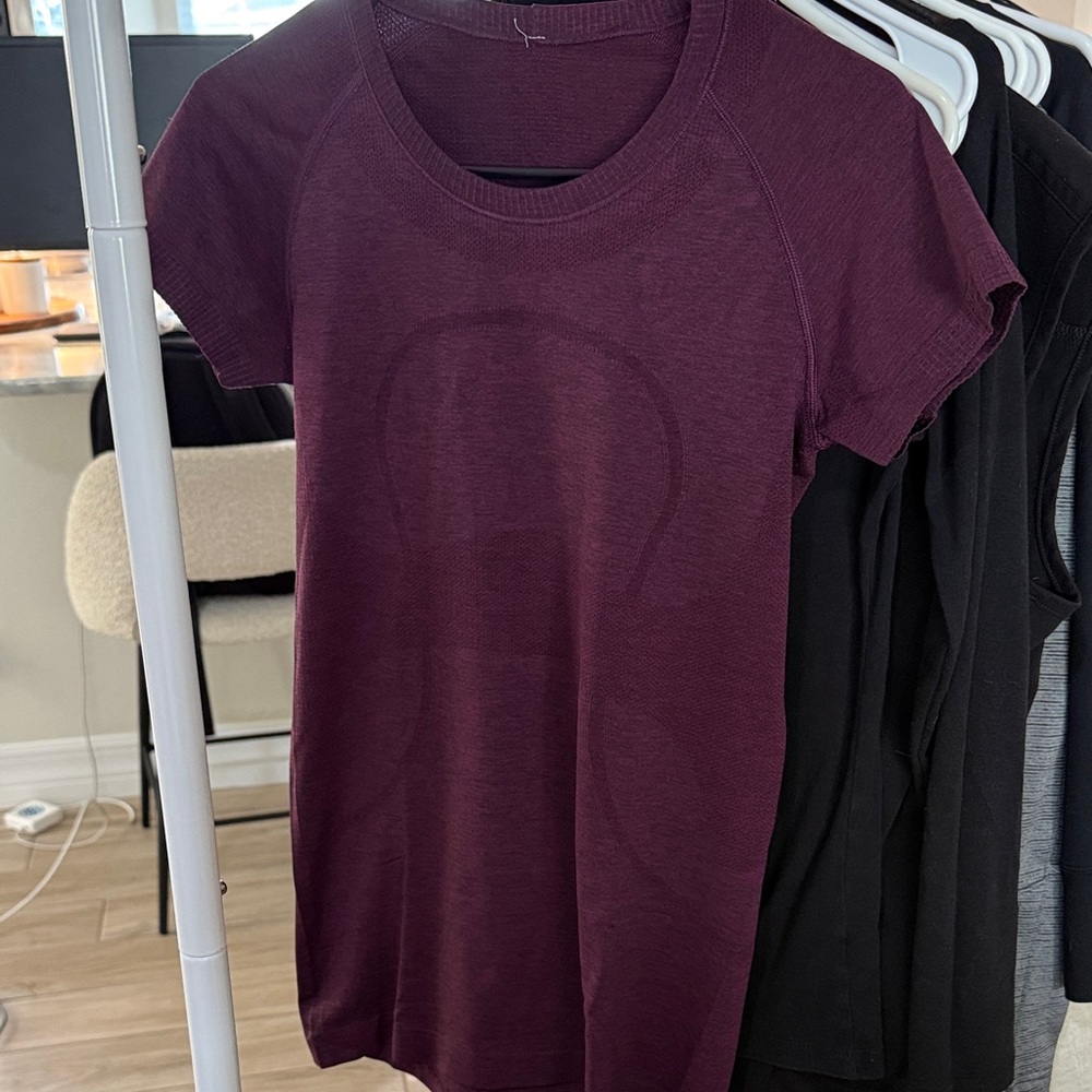 Lululemon Women's Swiftie Short Sleeve Crew
